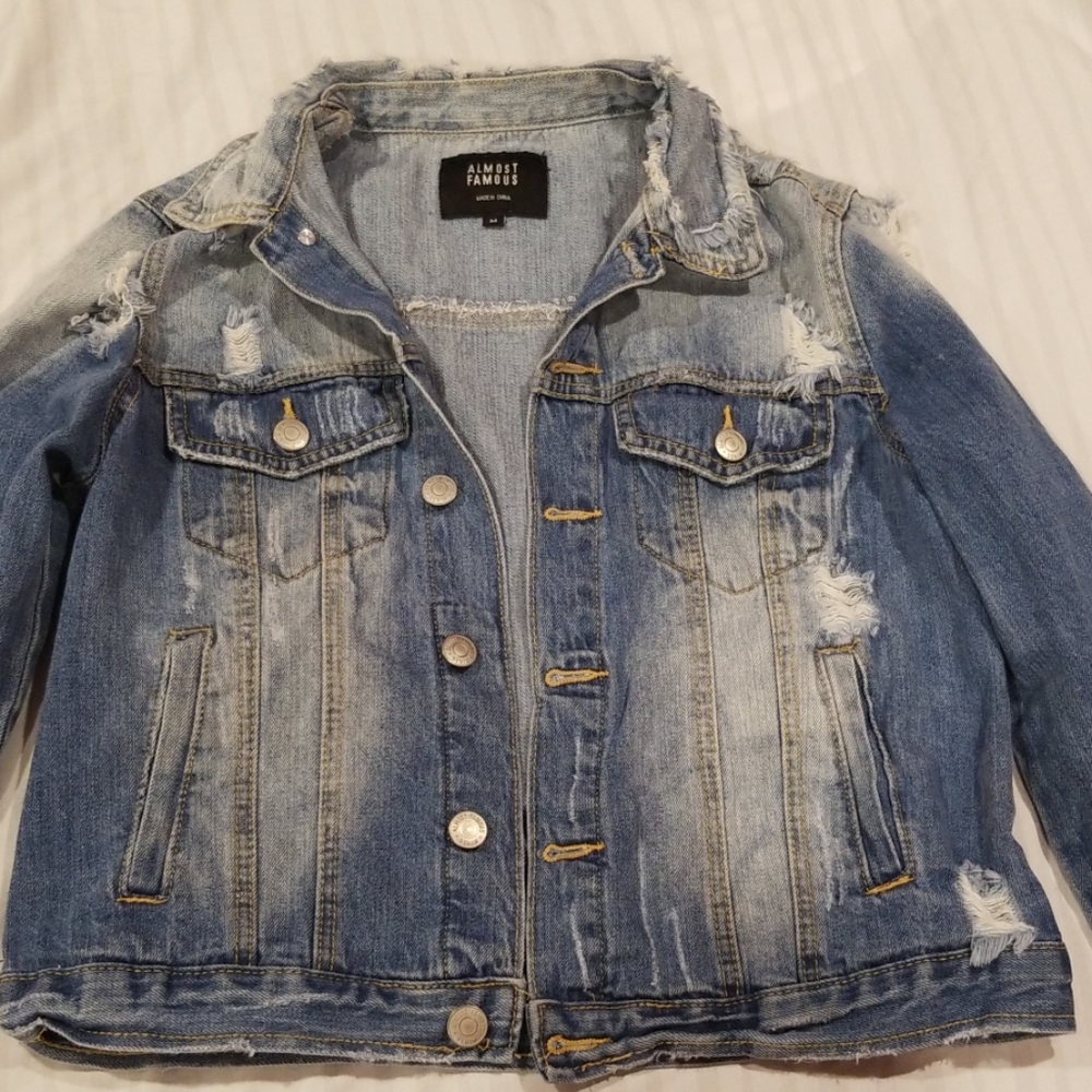 Demim jacket - Picture 2 of 6